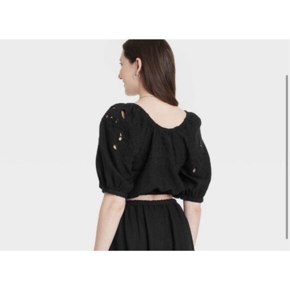NWT Universal Thread Black Linen Blend Cutout Blouse Size S - Picture 2 of 4